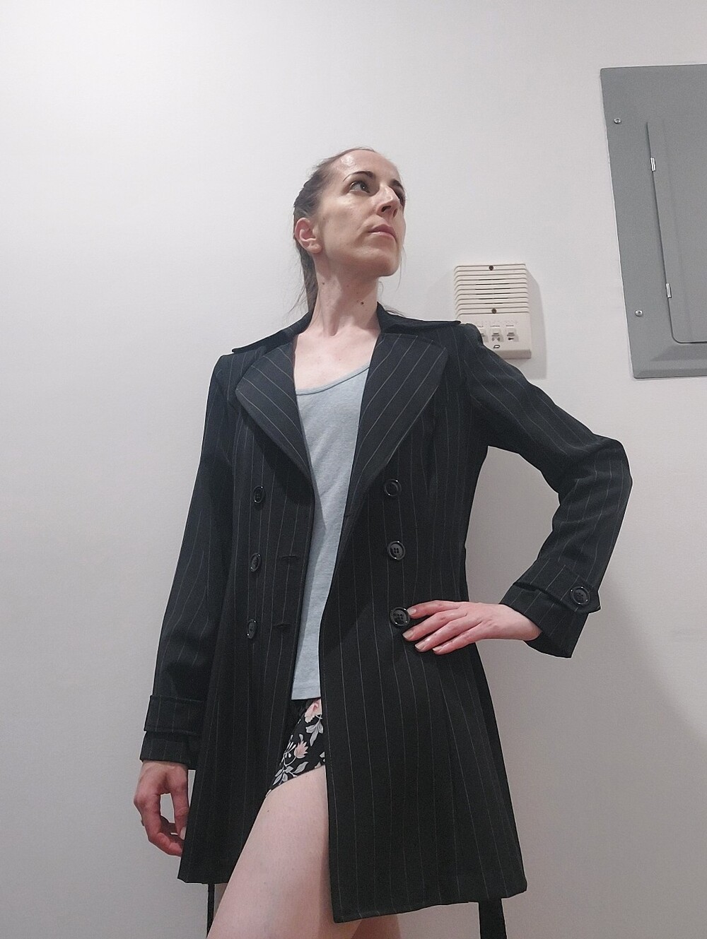 Mandee size 5 Black and White Striped Trench coat - Picture 6 of 14